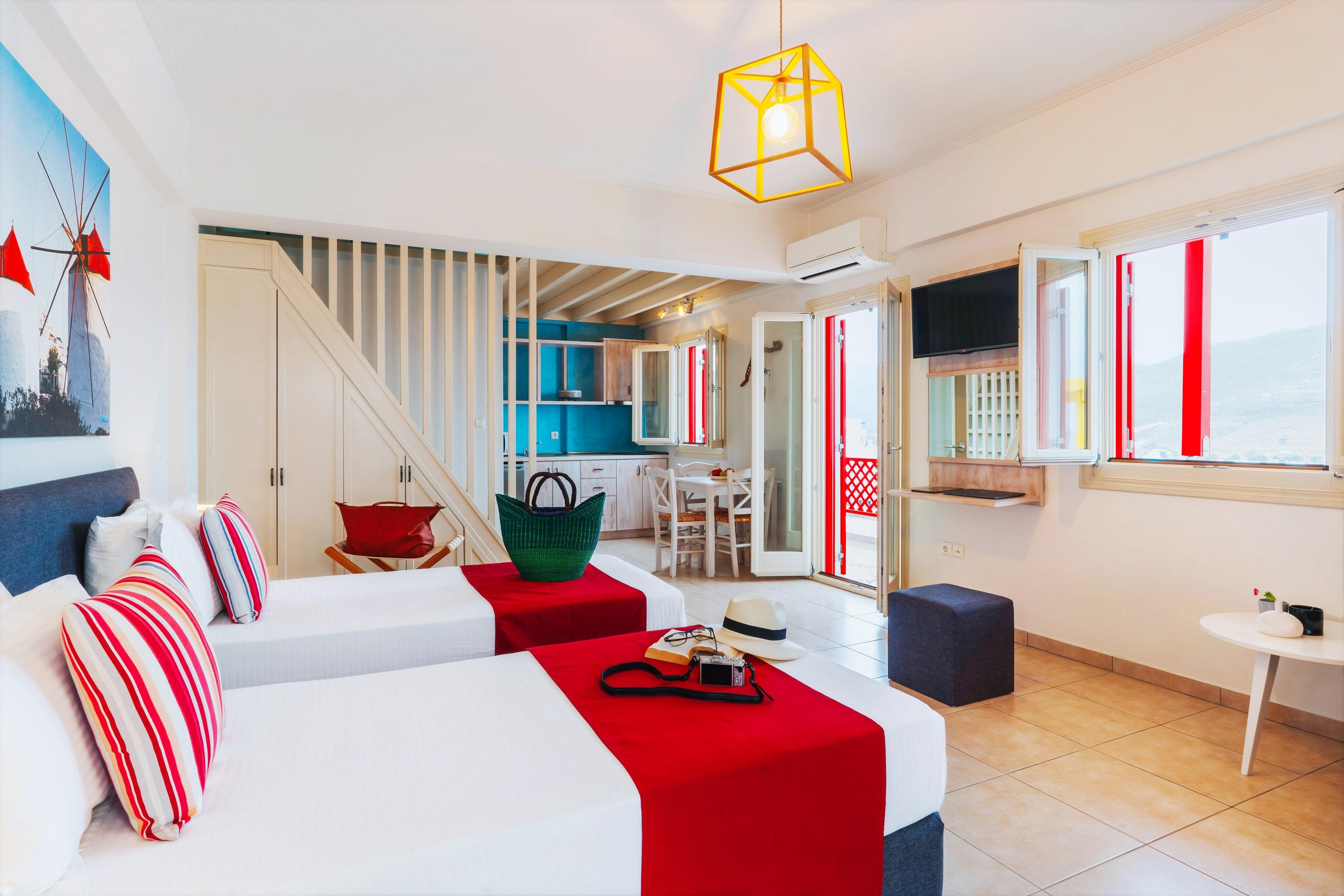Aelia Apartments & Suites Livadi  外观 照片
