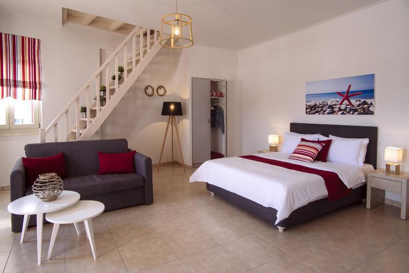 Aelia Apartments & Suites Livadi  外观 照片